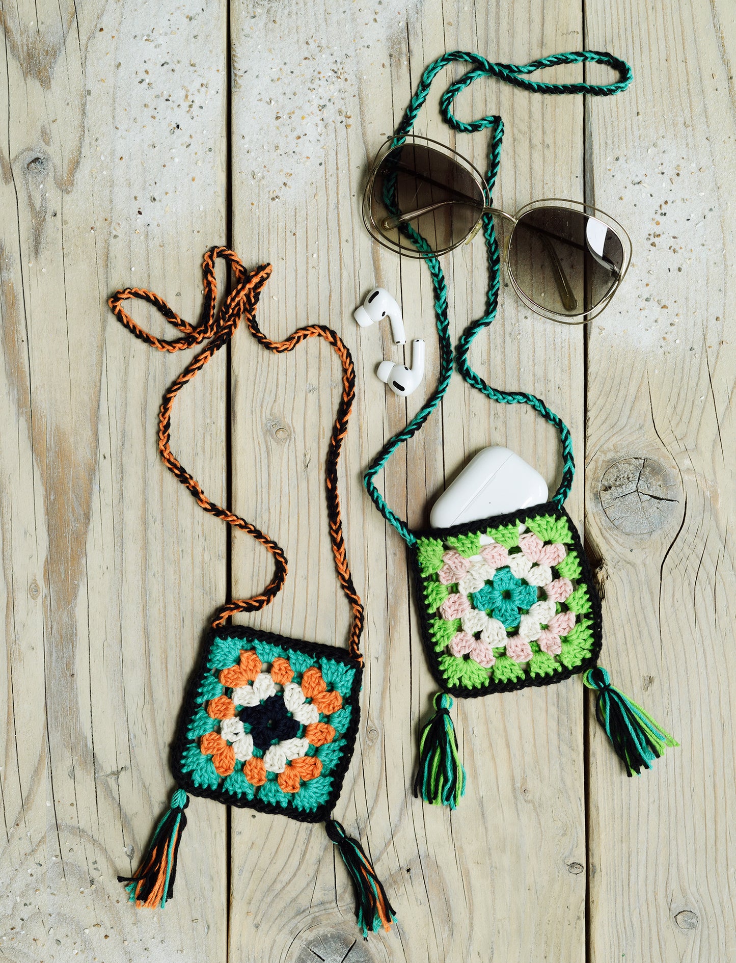 FREE PATTERN CROCHET AIRPODSCASE BAG